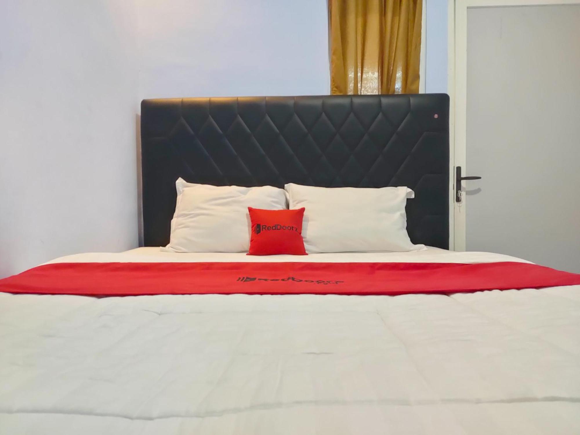 Reddoorz Syariah Near Stasiun Wates Hotel Wates  Ngoại thất bức ảnh