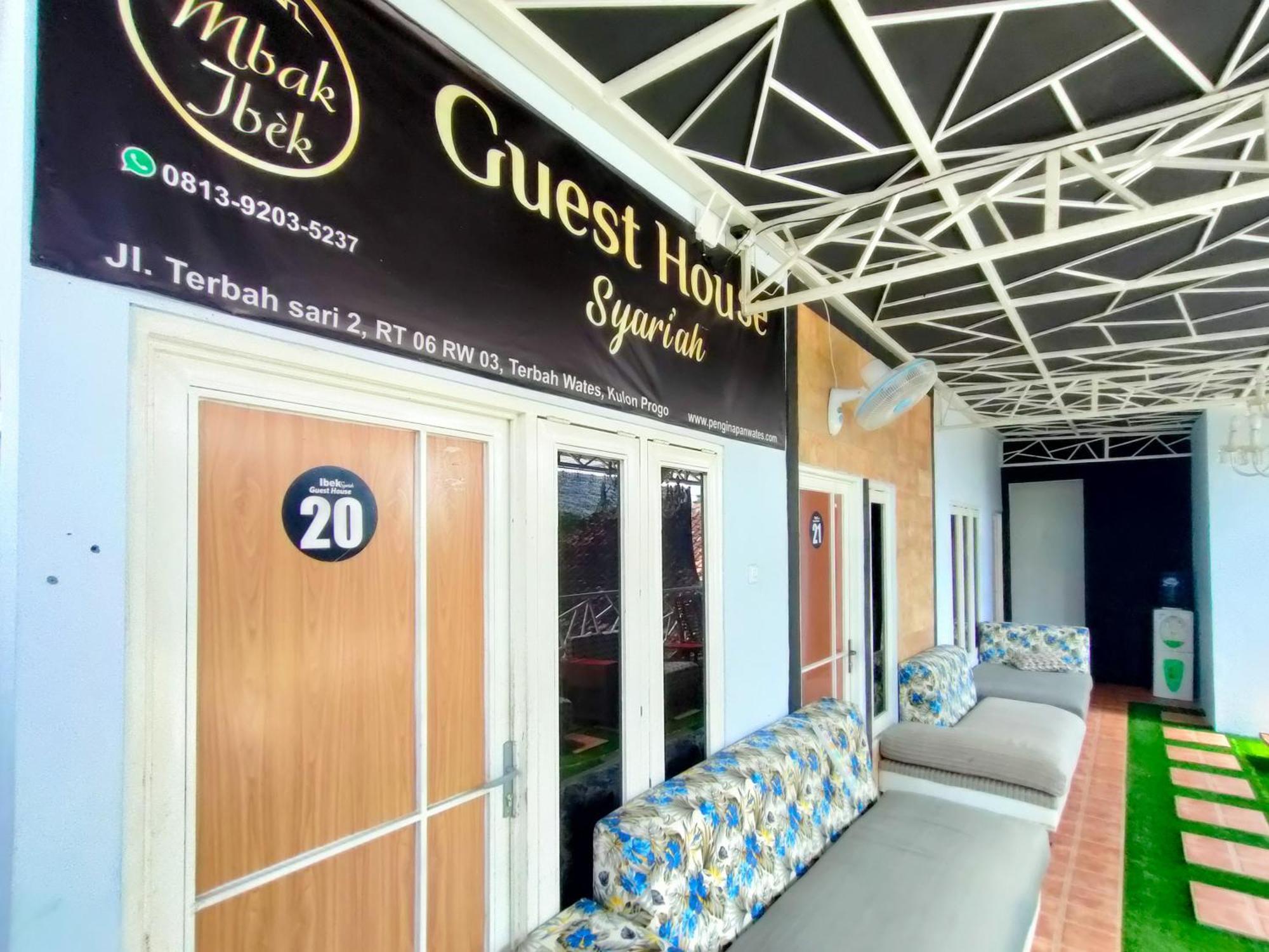 Reddoorz Syariah Near Stasiun Wates Hotel Wates  Ngoại thất bức ảnh